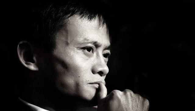 中国新首富争夺,二马谁能笑在最后?王健林负债