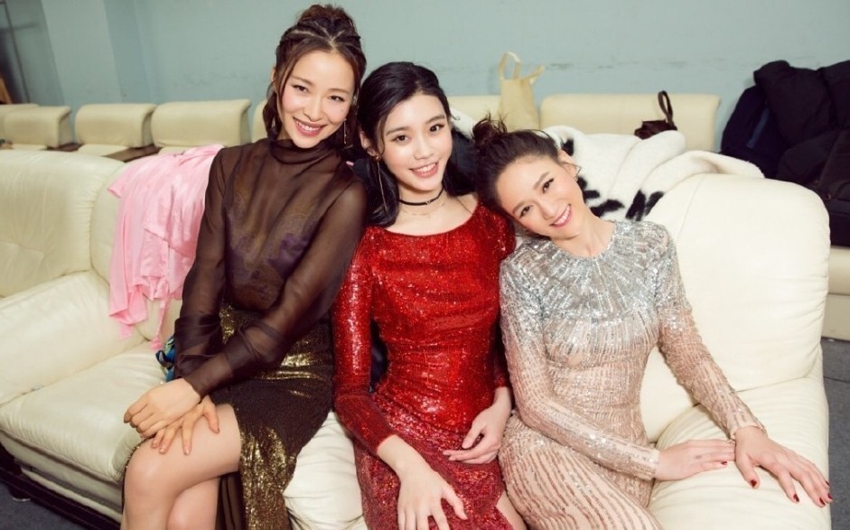 美!奚梦瑶谢娜江一燕陈乔恩演绎闺蜜情深