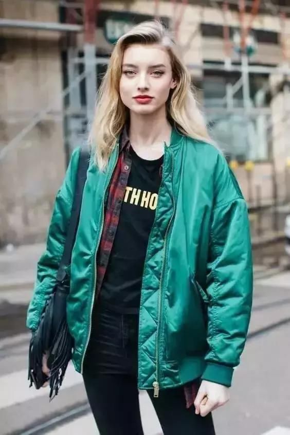 18年流行穿男票的衣服,这样搭才够潮!