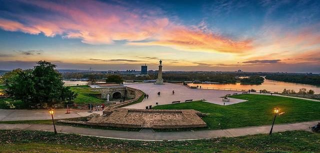 看完这30张风景图,免签的塞尔维亚就会成为你