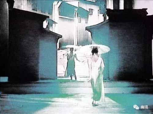 郑愁予《错误》朗诵及赏析