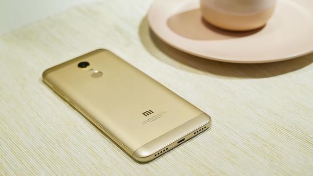 2018首款最具性价比手机出炉,全面屏外加大内