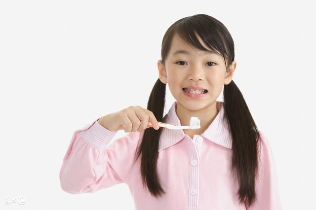 儿童正确的刷牙方法-北京时间