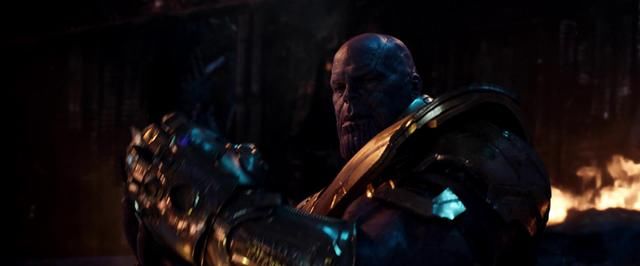 复联3预告解析:钢铁侠盔甲损毁,灭霸横扫众英