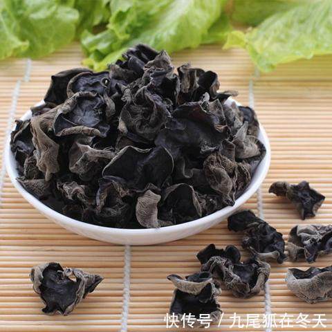 老犯困会是大病先兆,一旦发现赶紧查,别等到心