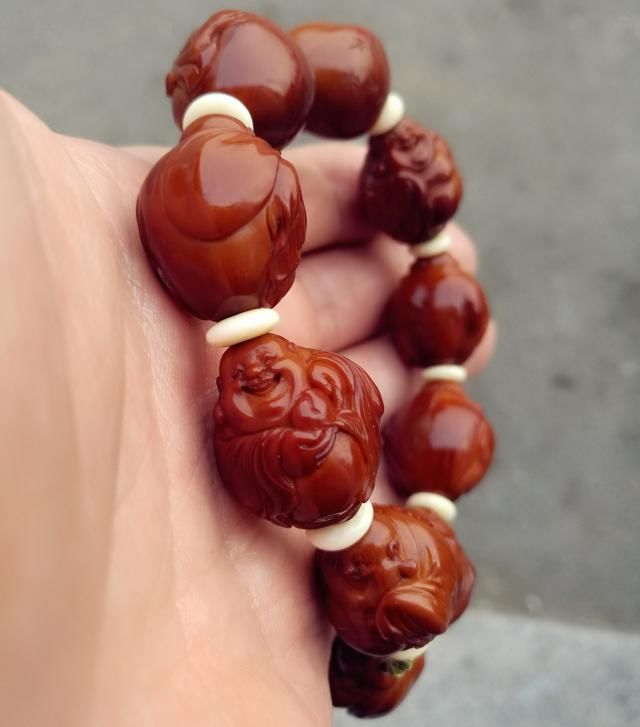 核雕:时光沉淀包浆之美,千万别急于求成