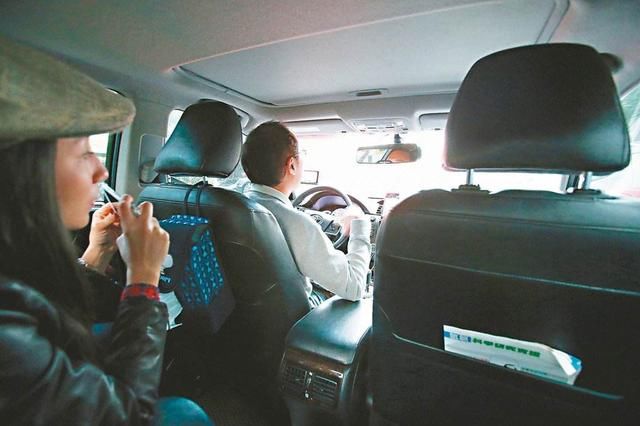 杭州网约车又出新规则,司机不干,乘客难打车,行