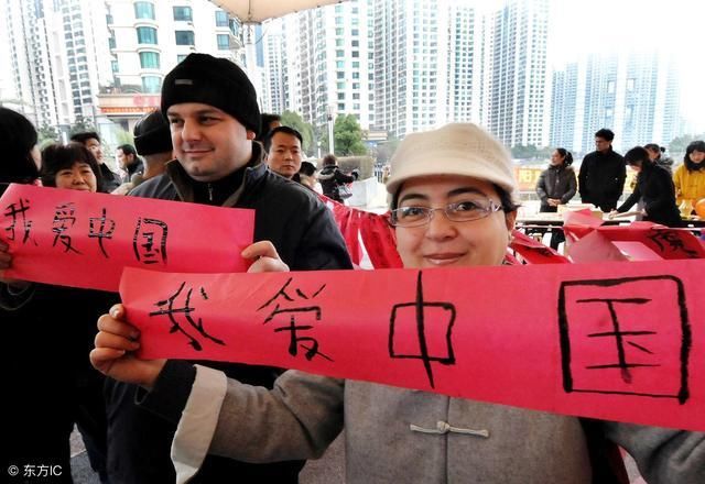 外国人:世界上最有安全感、幸福感的是中国?美