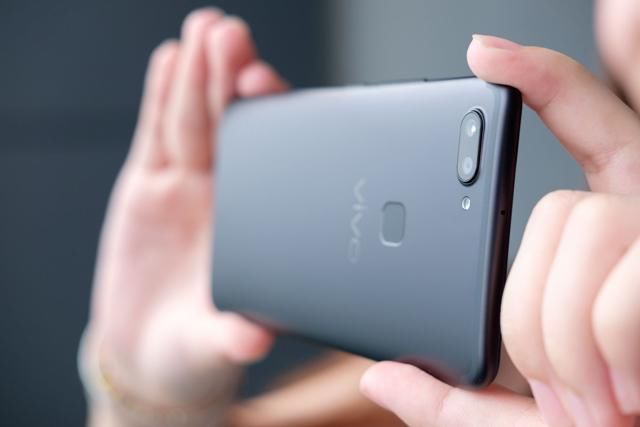 小米MIX2和一加5T之间怎么选?最中肯的建议在