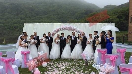 成都高校同班43人15对情侣 班长:祝福剩下的13人 成都高校同班43人15对情侣 班长:祝福剩下的13人