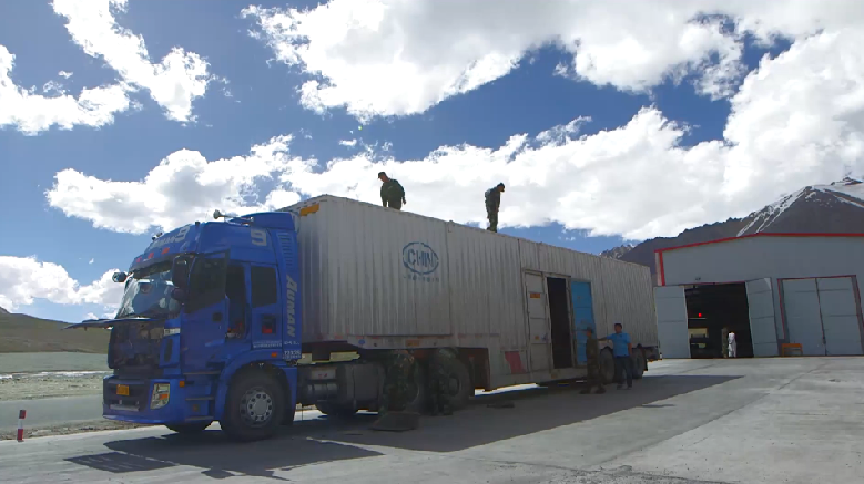 《兵锋》5100米的坚守:张雷 《兵锋》5100米的坚守:张雷