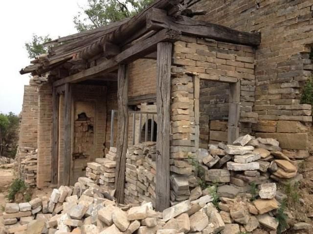 6200年前,中国最古老的女娲庙中,神像之下惊现