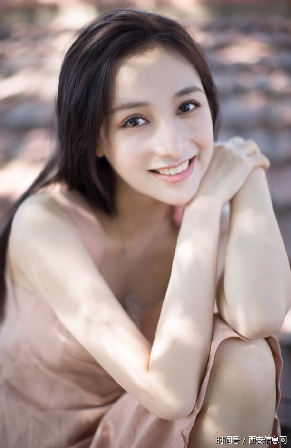 黑泽明亲传门徒散尽千金找最美电影女主,因语言不通而错失