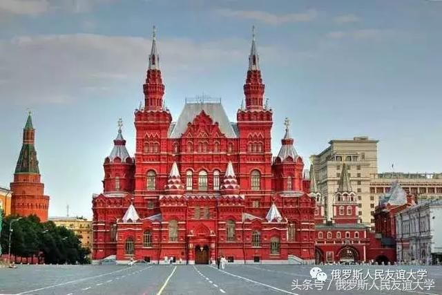 厉害了.中国游客在俄罗斯旅游就医两不误!