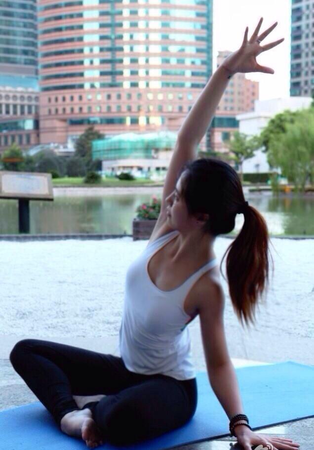 跳水队第一美女,因长得太美屡传绯闻,激怒周继