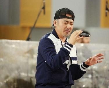 歌王》第三季首播,刘恺威唱哭薛之谦,吴秀波唱