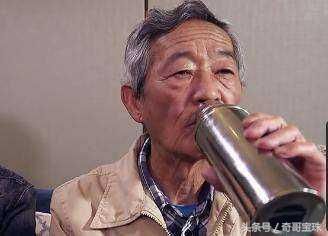 他出演天龙八部福星高照猪八戒未红,却因一句