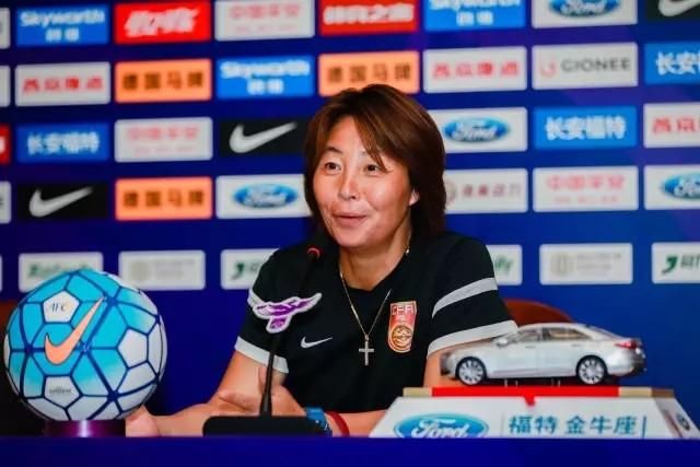 他带女足强势夺冠,他为青训自掏腰包,比起郝海