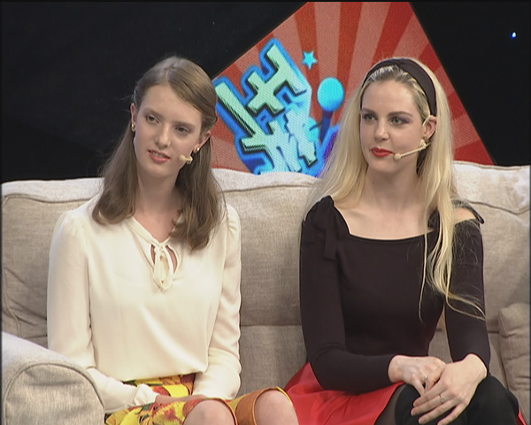 《王芳遇上王为念》跨国小夫妻"帅江南"组合