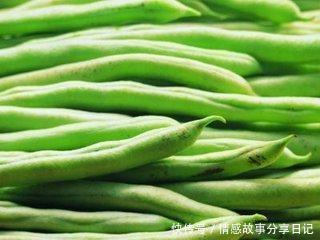 2岁宝宝吃了爸爸炒的菜,浑身抽搐!医生说:这种