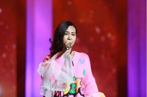 广东知名音乐人,二胡才女,最佳人气女歌手,最受欢迎艺人--辜樱樱