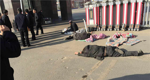 老人煤矿门口静坐死亡 公安机关不予立案