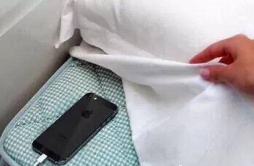 这东西放床边充电爆炸,马来西亚著名CEO身亡