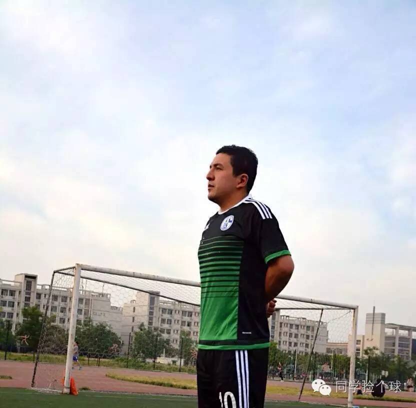 叶里扎提 | 绿茵使者 他自新疆来