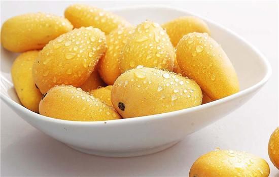 养胃的水果千千万,这三种能不吃就不吃,不养胃反伤胃!