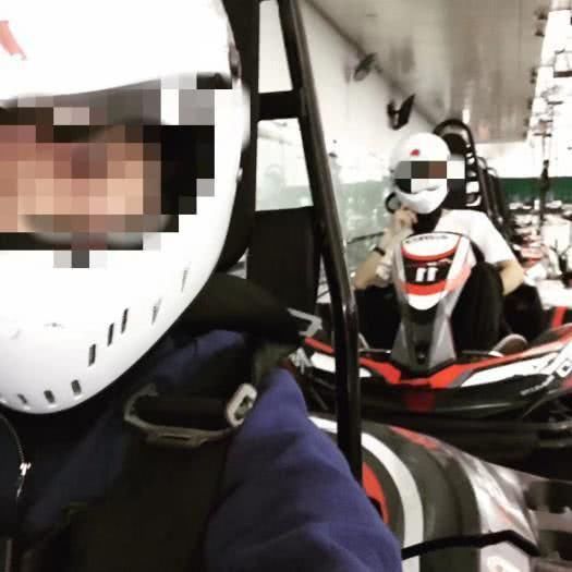 想让女生主动和你聊天?学会发这三类朋友圈先