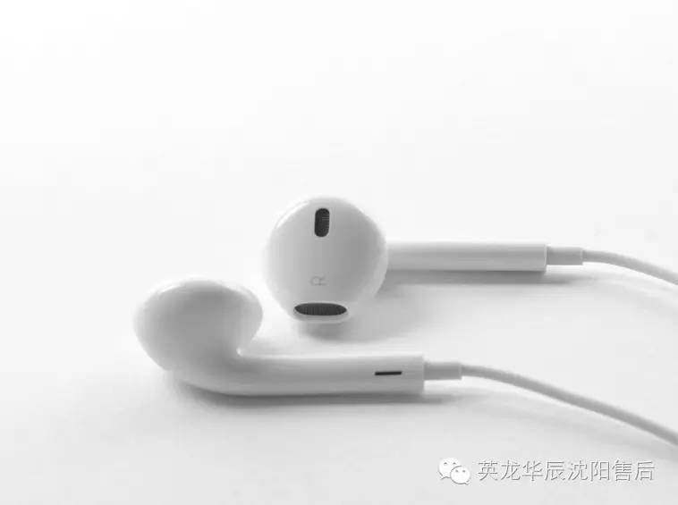 几招轻松辨别真假苹果耳机 EarPods