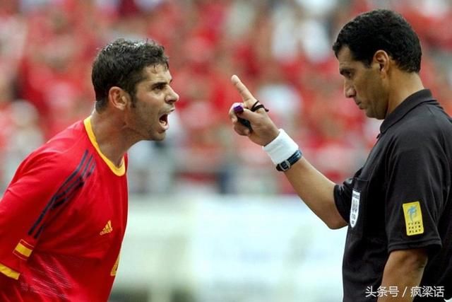 问答:为什么02年世界杯韩国队贿赂裁判那么明