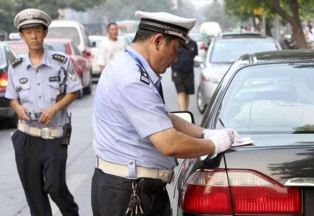 交警提醒:2018年新交规,这几种违章15天内没时