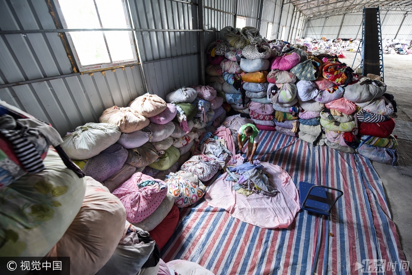 海口旧衣物捐赠项目运行一年 获利钱款救助患病儿童