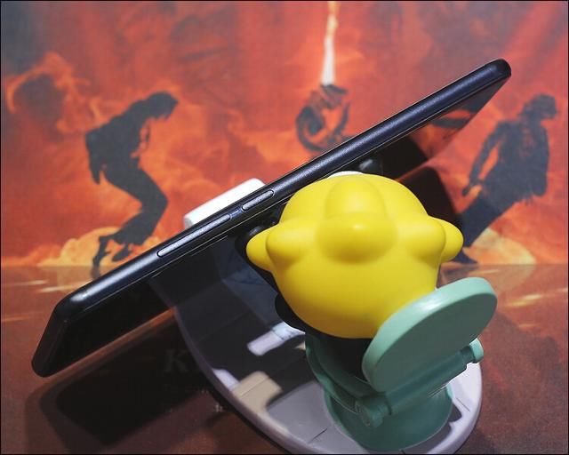 价位一降到底?这款魅族pro7前后屏手机不妨试