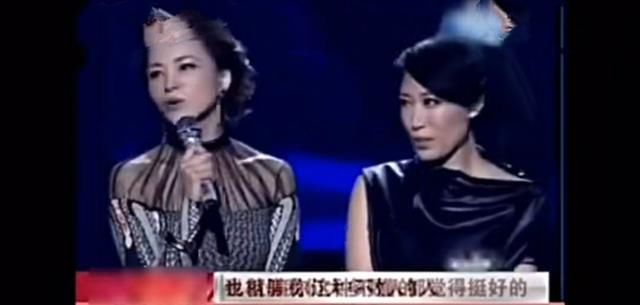 韩红批董卿:外行看热闹,不懂不要说话!网友:太