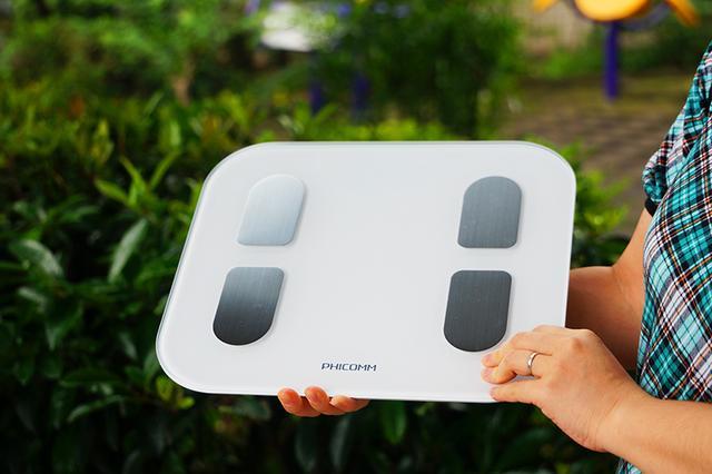 斤斤计较, 必须认真: 斐讯智能体脂秤S7评测