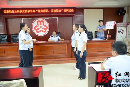 县税务局开展魅力税花 美丽绽放系列活动