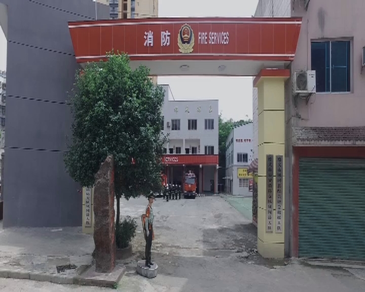 “共筑中国梦”作品展播《老兵小兵》 “共筑中国梦”作品展播《老兵小兵》