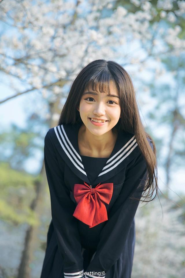 小米9发布会:还记得雷军女儿这个小米最美代