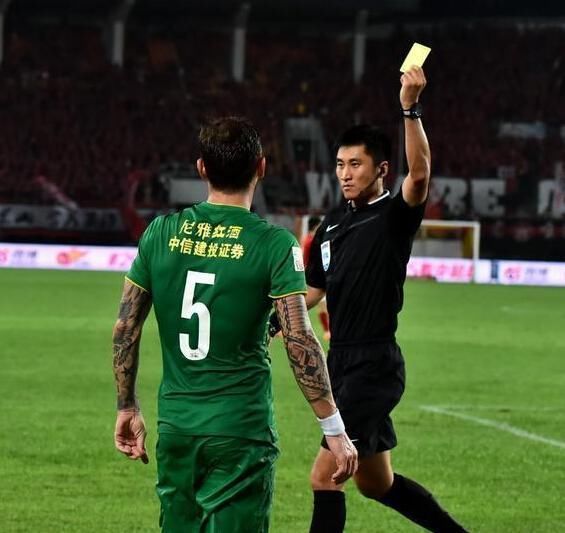 马宁中国足球裁判界黑暗动乱时期后的第一人