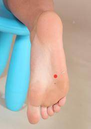 这3种脚型的女人,出生就自带富贵命,特别是第