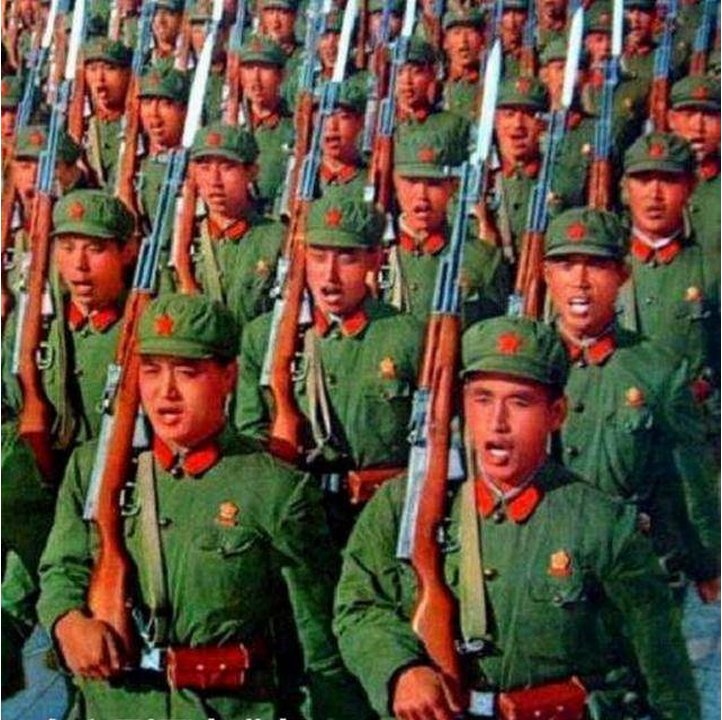 中国的军装为何火遍世界