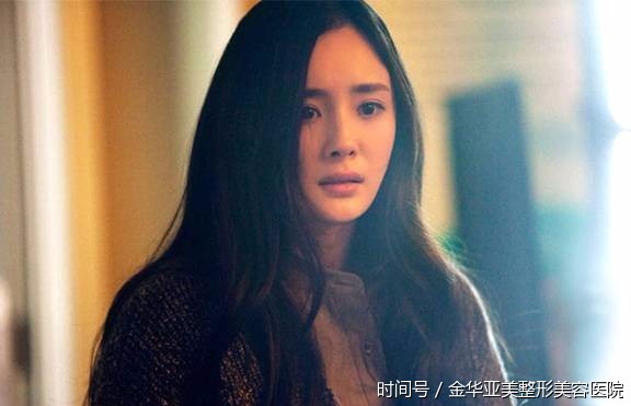 杨幂谈自己演技慢慢来 你美你说了算!