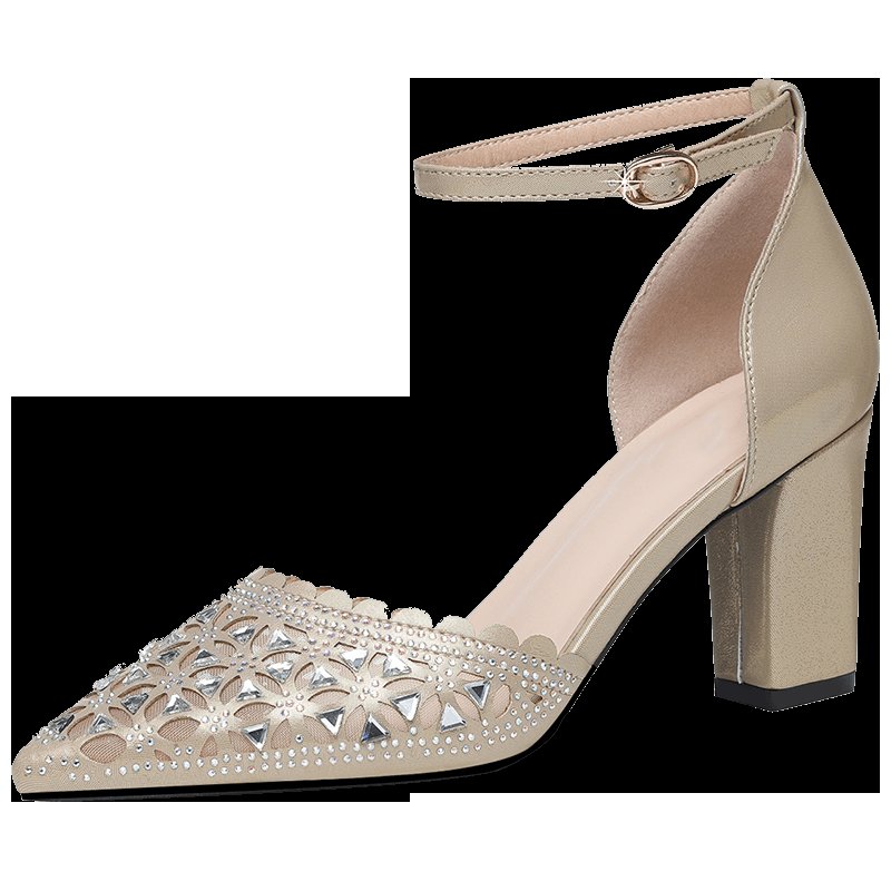 7080女人才要多穿高跟鞋,保持你的成熟魅力,显