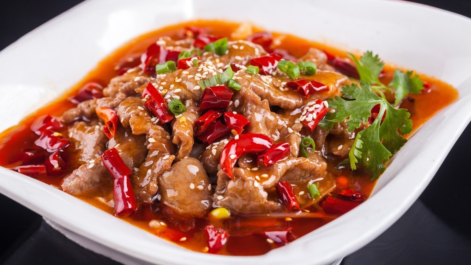 水煮牛肉这样做,麻辣鲜香,嫩滑不柴! 水煮牛肉这样做,麻辣鲜香,嫩滑不柴!