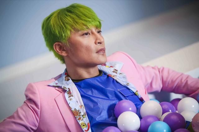 曾经小虎队的陈志朋怎么了:造型雷人辣眼睛