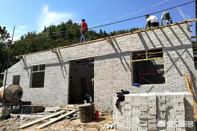 没有房产证的房子被拆迁了,该不该得到相应的