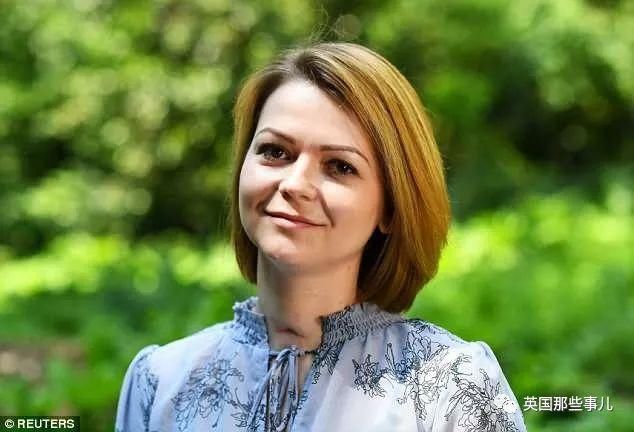 俄罗斯中毒间谍案女儿康复后首次露面,全世界