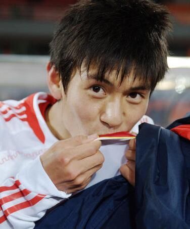 恒大功勋锋霸转会去中超升班马!下赛季他将成